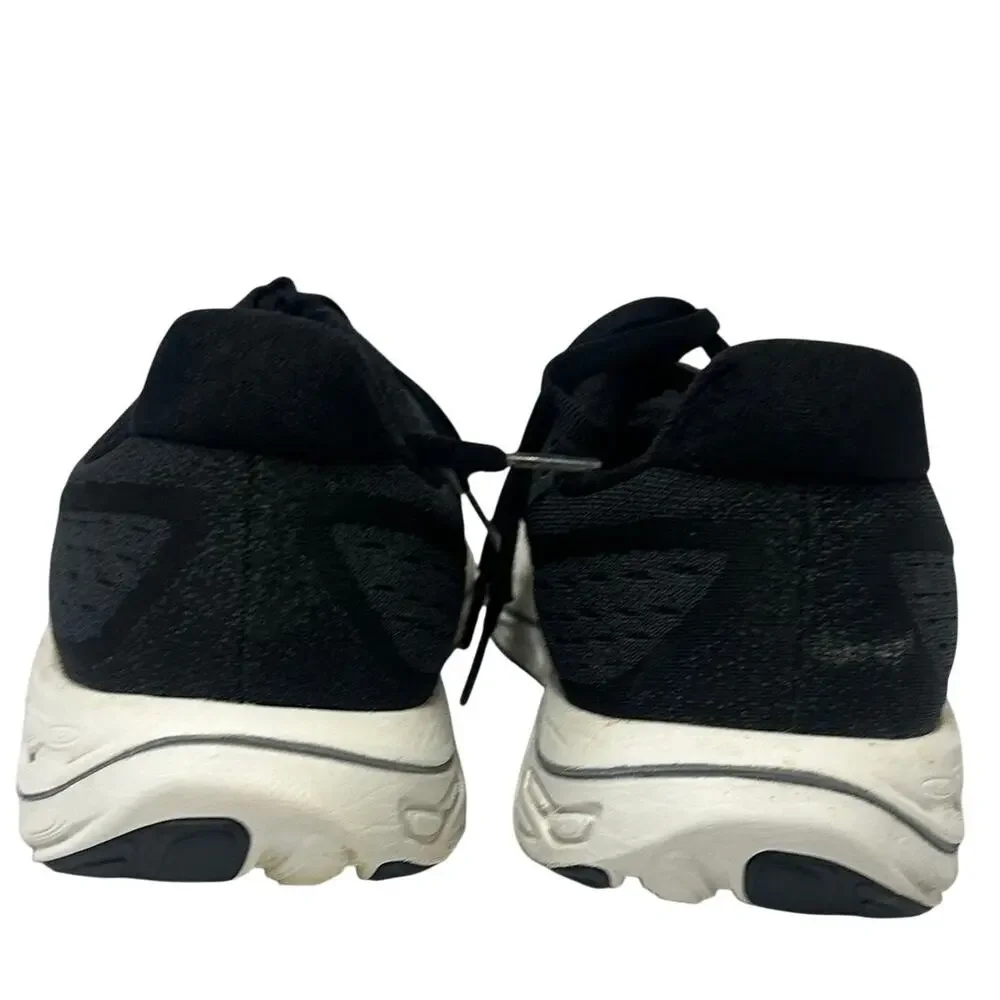 New Balance Fresh Foam X Vongo Black & White sz 13